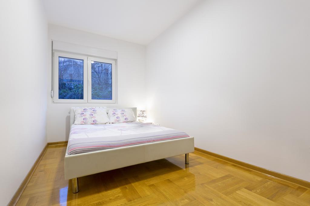 Prima Apartmani Beograd Oda fotoğraf
