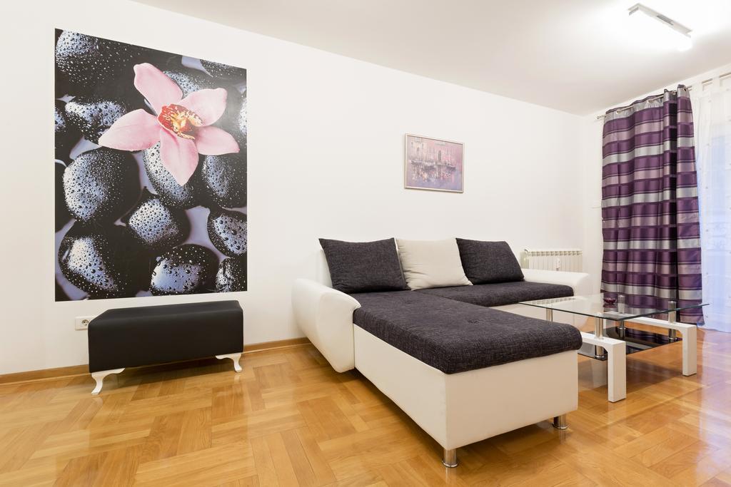 Prima Apartmani Beograd Oda fotoğraf