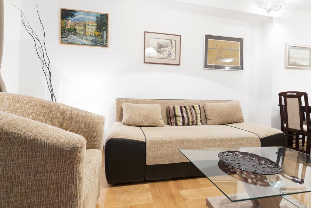 Prima Apartmani Beograd Oda fotoğraf
